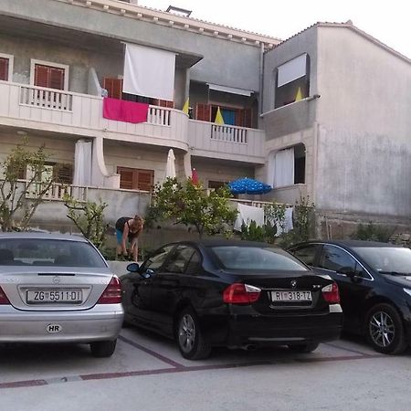 Guest House Marija Sumartin Exterior foto