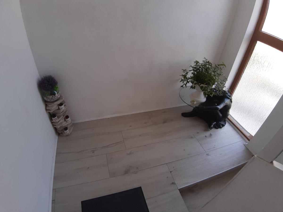 Guest House Marija Sumartin Exterior foto