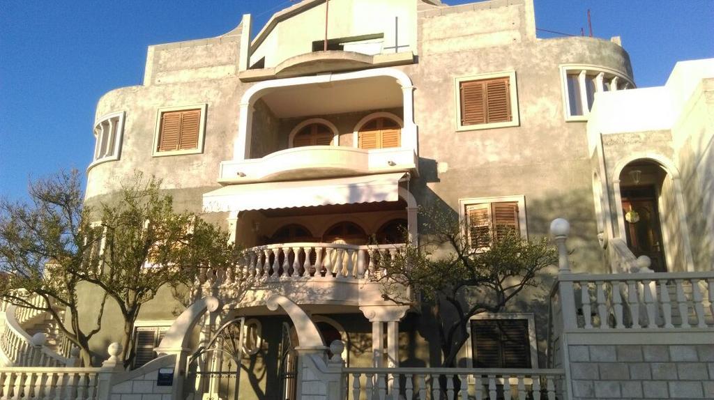 Guest House Marija Sumartin Exterior foto