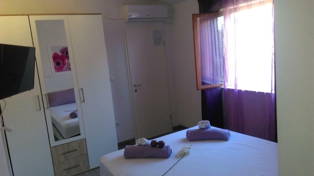 Guest House Marija Sumartin Exterior foto