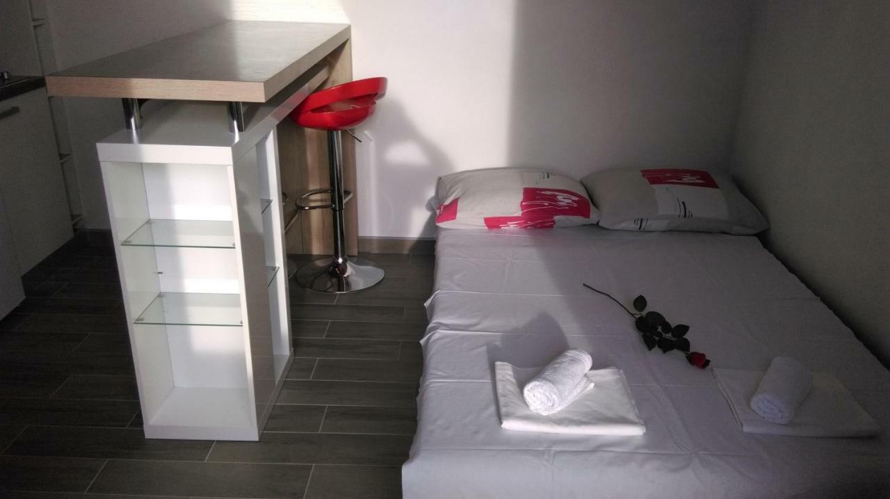 Guest House Marija Sumartin Exterior foto