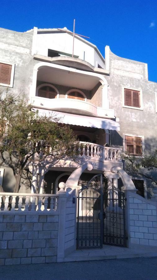 Guest House Marija Sumartin Exterior foto